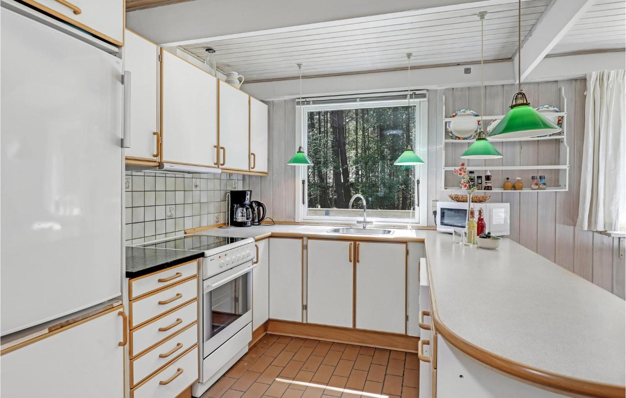 Lovely Home In Nexo With Kitchen Neksø Exterior foto